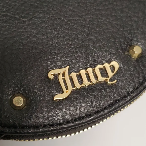 Juicy Couture Heart Shaped Coin Purse - Picture 2 of 6